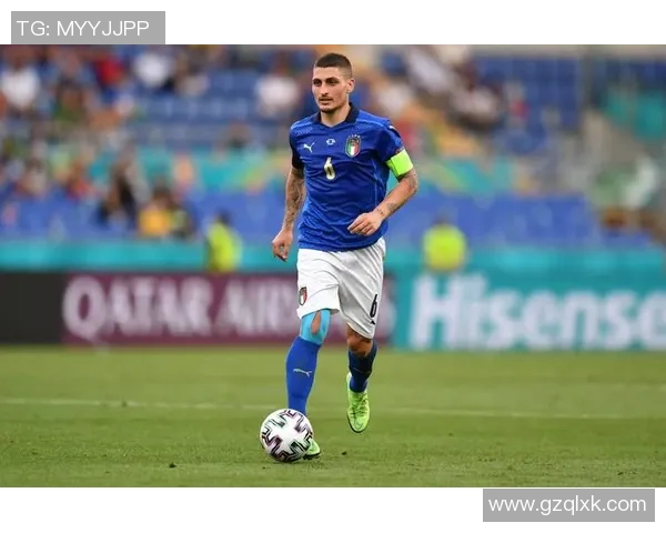 全球顶级足球明星身高排名揭秘谁是最高的球员与他们的成就分析